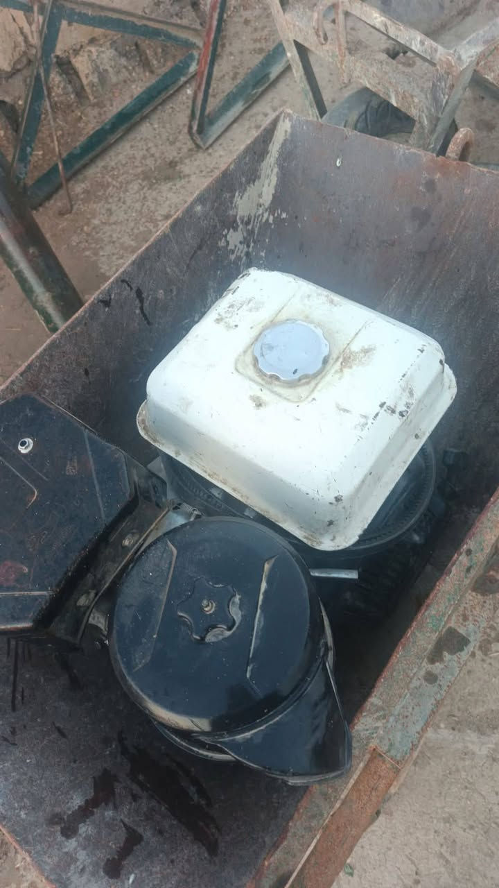 سلام عليكم ونج نجفي جاهز ويا 4 عرباين ***********
