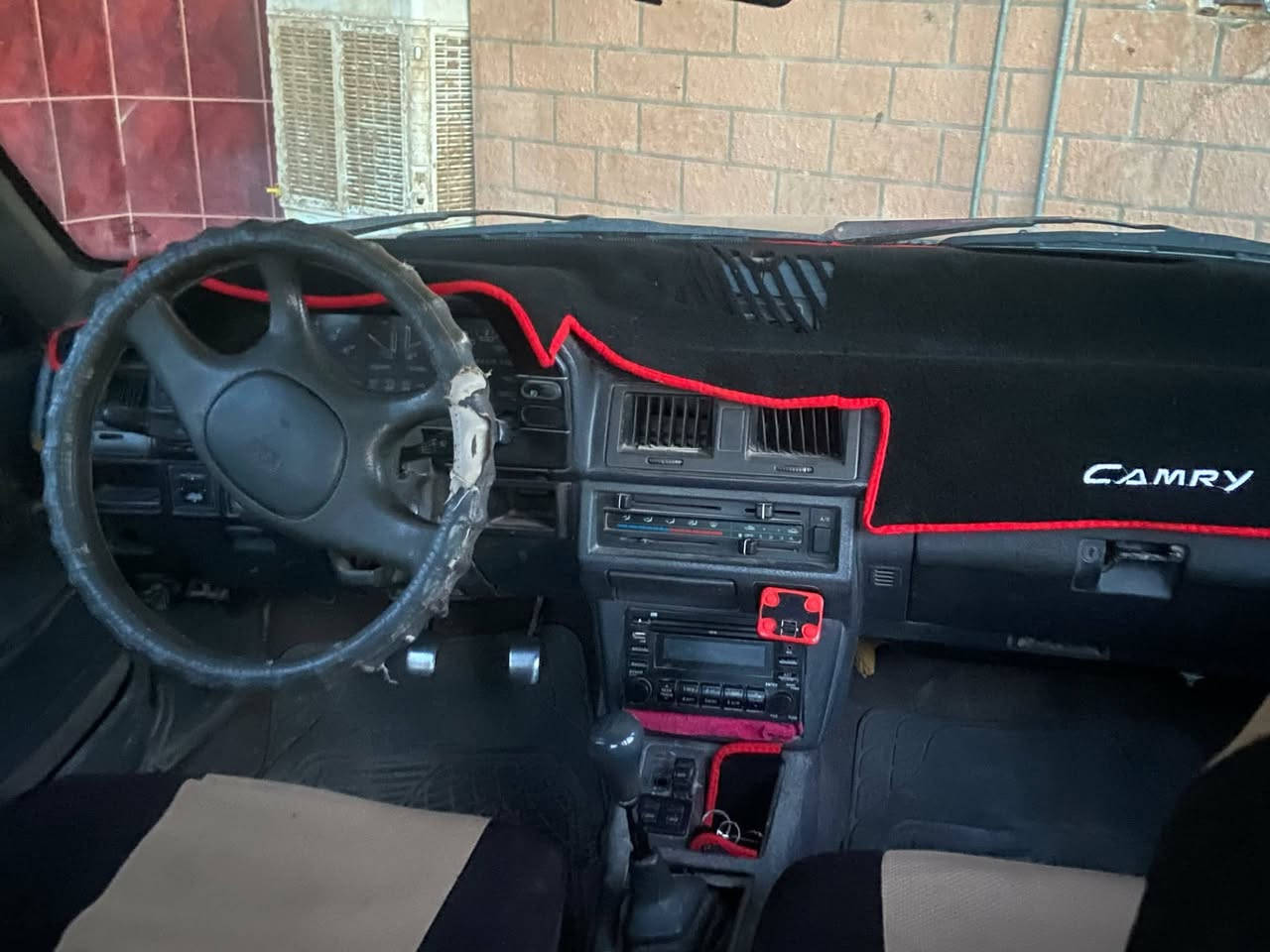 سلام عليكم كيا كبتل للبيع موديل ٩٤ كير محرك شرط صدر فوك نص عمر سيارة مصبوغة عام جمالية اثر جراد سنوية مشروع وطني منتهية ٢٣ شرط التحويل السعر ٢٤ ورقة و بيها مجال للشراي مكان السيارة بيجي للاستفسار *********** للعلم مكلف بالنشر
