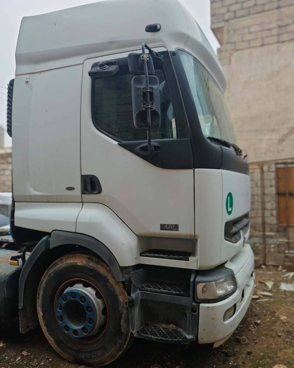 البيع رينو ٢٠٠٢ سنويا ٢٩شرط تحويل مثبتة صهريج السعر ٧٥بيها مجال ***********
