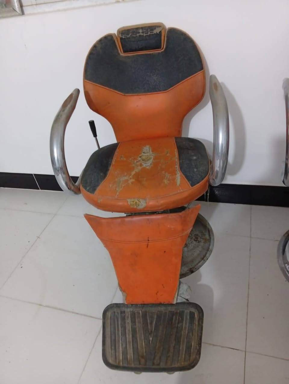 كراسي حلاقه للبيع ا


**إذا كنت صاحب هذا الإعلان وتريد حذفه لأي سبب، رجاءا أرسل رسالة إلى الدعم الفني**