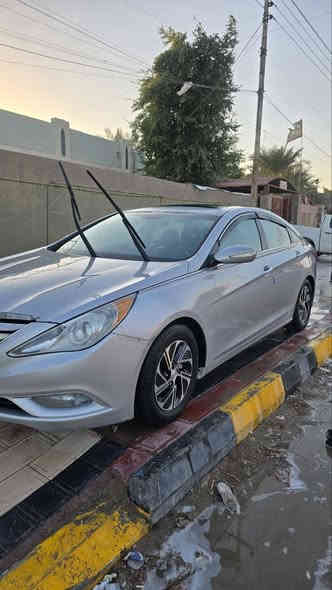 سلام عليكم
للبيع فقط سياره سوناتا 2011 وارد امريكي لون سلفر رقم بغداد انكليزي الجديد بأسمي سنويه  مجدد 2030 هزه بعدهي مامنتهيه 
مكينة 2400 GDI 
مواصفات limited
بصمه 
فتحه
تحكم ستيرن 
مثبت سرعه
تبريد قطعتين
اشاير بالمري + مري شفط + الوسطيه تعتيم
ويل كب حجم 16
سستم سماعات + مضخم 
هيتر مقاعد امامي + خلفي
 مقعد السائق كهربائي 
مقاعد جلد 
سياره بدون تبديل صورة السونار مرفقه مع المنشور 
حداديه متوسطه والدبلات الخلفيه ضعيفه 
  السعر 112$ وبيها مجال قليل
 ذي قار البطحاء 
 ***********
