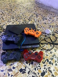 بلي 3 نظيف بي 4 جوستكات 2 يشتغلن و2 بيهن خلال مع هارد بي هاي الالعاب ل...