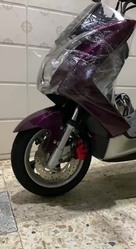 ماجسته اس ياباني
كفالة عامه 
ماشيه 10 تالاف و200 زيرو 
لون مميز كرزي 
مكان بغداد 

السعر  *********** بي واتساب
