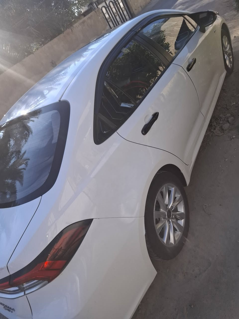 تويوتا كورلا هايبرد 2024
رقم بغداد

عداد المسافة _ ٣١ الف km

حجم المحرك  _  4 سلندر 1800 هايبرد 

المواصفات ..  فوول 1/1 

بصمة تشغيل وابواب ...  فتحة سقف

رادار امامي مانع تصادم 

مقاعد جلد .. هاند بريك كهرباء  ...  اوتو هولد

ويل كب - اشاير مري - لايت وحاجب زينون

تبريد قطعتين  ... شاشة كار بلي ... كرسي كهرباء 

تغليف كشنات وارضية ... كفرات للمرأة الجانبية 

وسبايدر خلفي اضافي وياها بس تلزكه

مكان السيارة بغداد 

***********

*  السعر 150 ورقة  *
