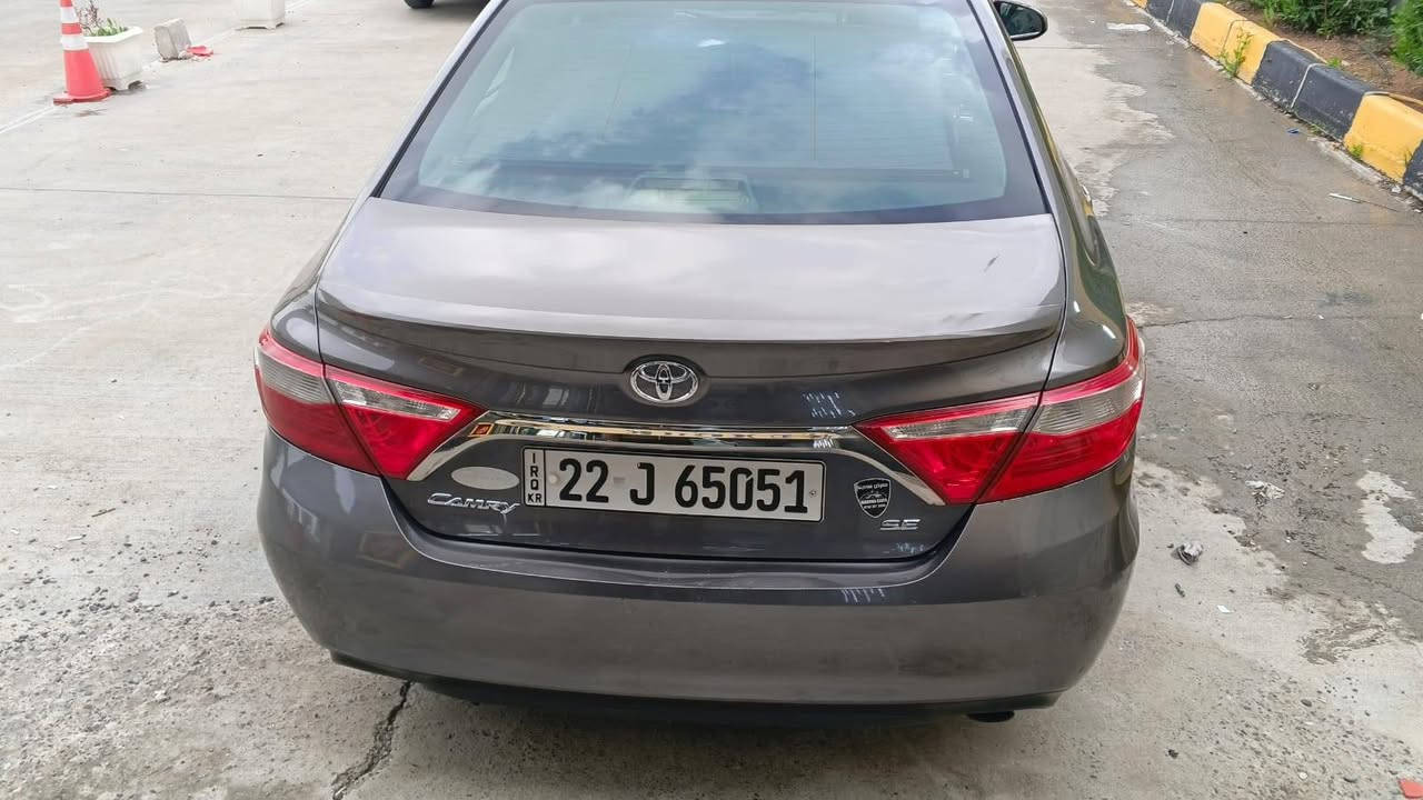 كامري 2017 SE
لون چكليتي
 رقم اربيل سنويه و هزه جديد 
السياره بيها صبغ بنيد و بيها مكانين بارد 
السياره داخل جلد لوك و نصبتها كلش حلوه 
ماشيه164 الف
السعر 135 و بيها مجال 
مكان السياره 
الانبار فلوجة
رقم الهاتف 
***********
