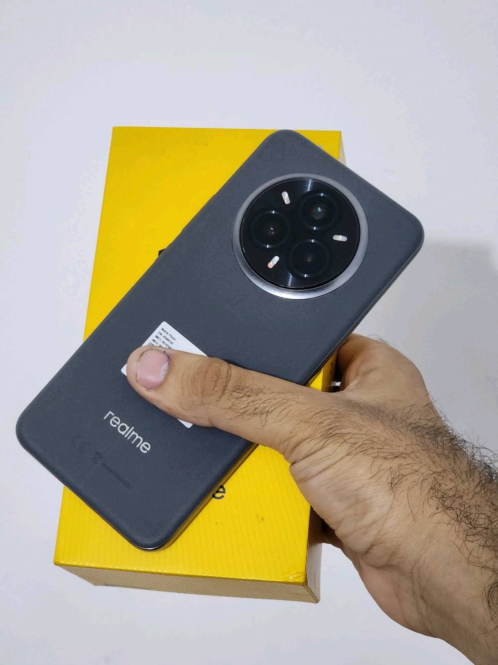 ريلمي 14برو بلس 5g 
السعر 475 ويا  كامل ملحاقته
 مشتغل 10 ايام فقط  
جهاز جديد نضافة الف% مواصفاتة

الذاكرة 512 الرام12+14
الشاشةOLed 120hz دقة1.5k+
البطارية6000mAشحن80w
المعالج7sgen3ببجي90فول سلاسة 
مقاومة ماء وغبار ip68وip69الافضل 
كامرات رهيبة مع تقريب120xامامية32mp
ضهر جلد واطار المنيوم 
صوت ستريو الأفضل 
مكان كربلاء 
*********** واتساب