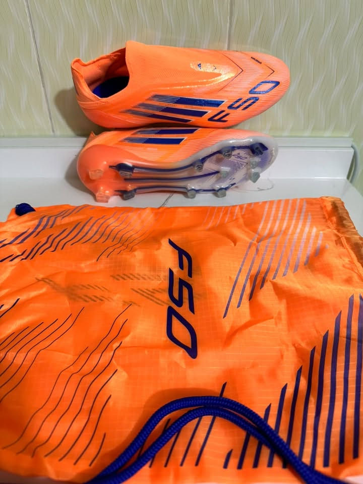 adidas F50 درجە 1
رقم 40


**إذا كنت صاحب هذا الإعلان وتريد حذفه لأي سبب، رجاءا أرسل رسالة إلى الدعم الفني**