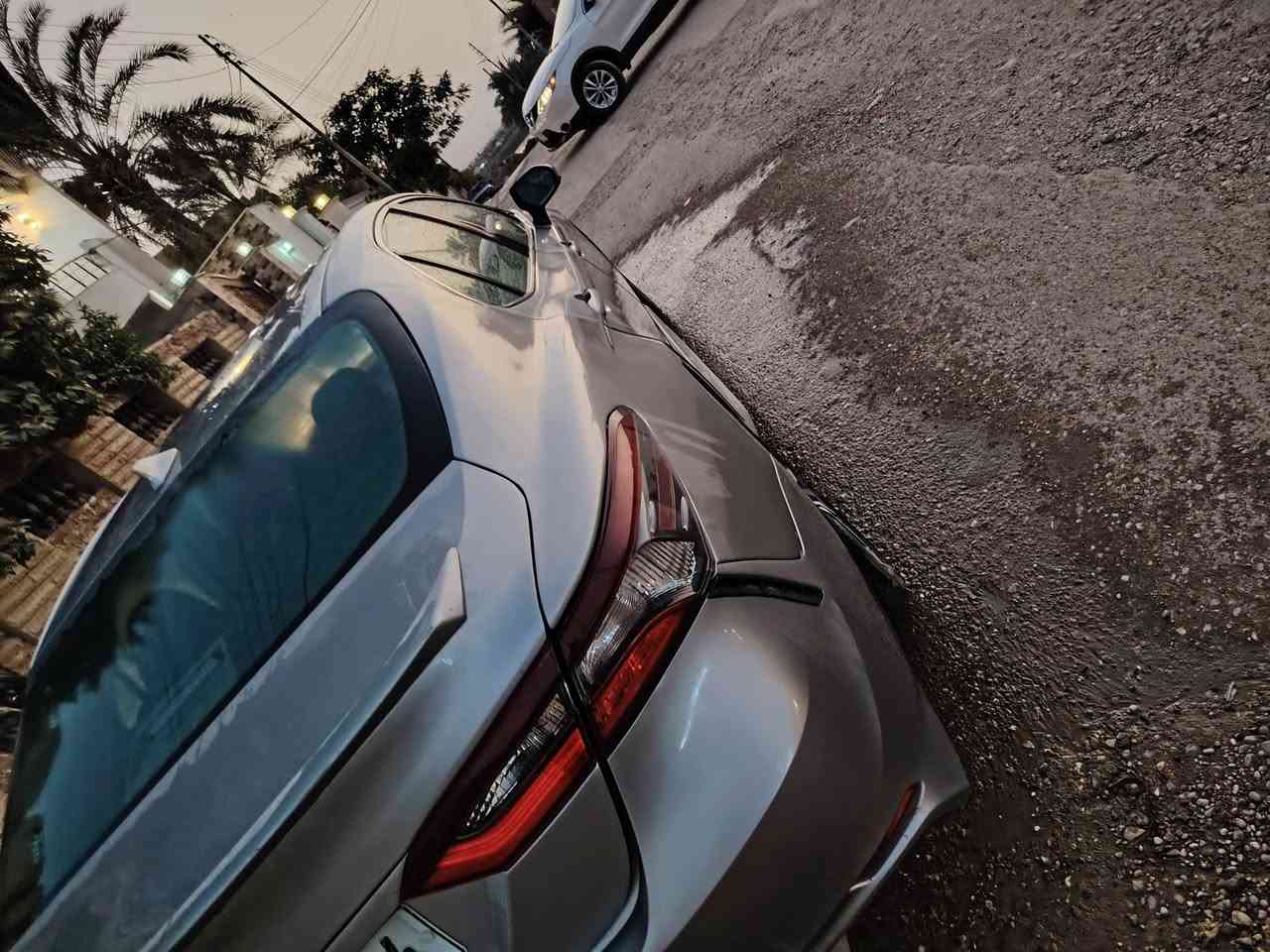 سلام عليكم للبيع او مروس كامري هايبردSE ٢٠٢٣ لون سلفر بدون ايرباك ماشيه ٥٠٠٠ميل ضرر جملغ أو جنطه مرقمه صلاح الدين بسمي
سعر ١٩٥ بيه مجال
***********
رقم شاصي موجود ويه الصور 
اشعندك سياره للبيع أو مروس اعرضه الرزق على الله
