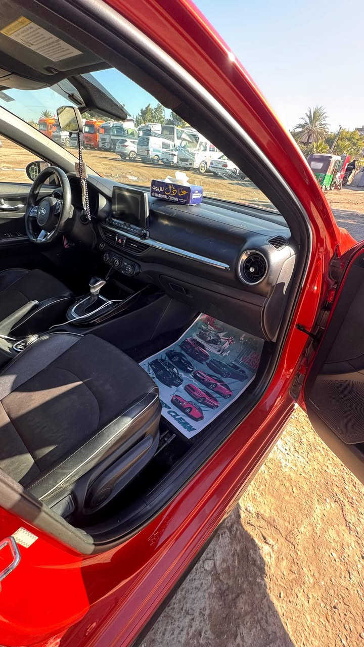 فورتي موديل 2021 مكاني بغداد الشعلة
السونار موجود سيارة حلوة فول بصمة فتحة تحكمات ستيرن رقم الهاتف السعر 158 $ 
بيهة مجال 
 اني مكلف بلنشر 
***********
