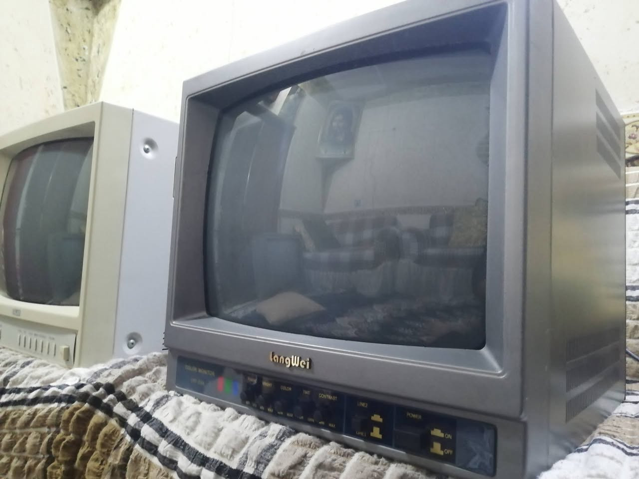 مونيترات حجم ١٤ شغالات سعر القطعه 50 الف


**إذا كنت صاحب هذا الإعلان وتريد حذفه لأي سبب، رجاءا أرسل رسالة إلى الدعم الفني**