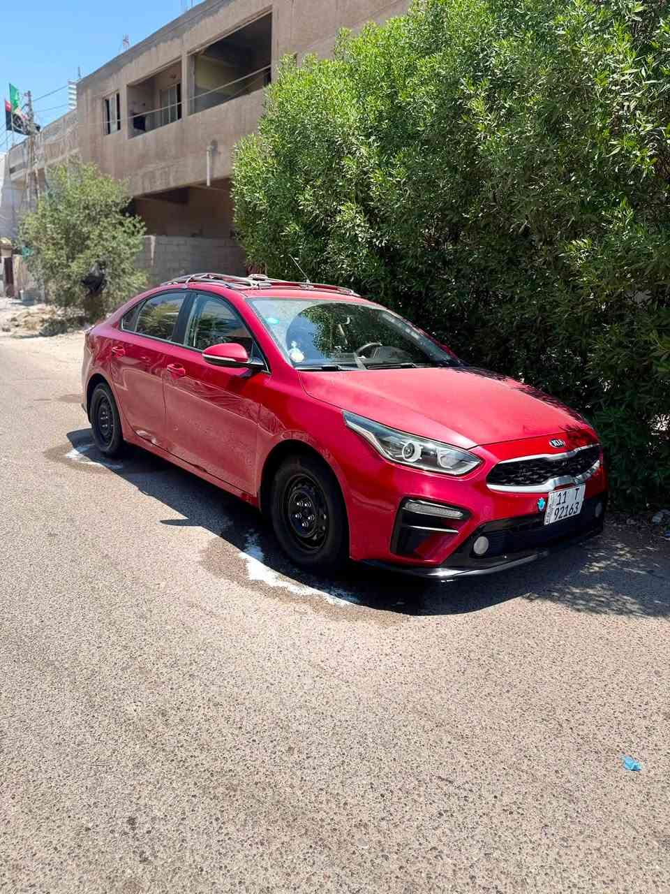 السلام عليكم كيا سيراتو 2020 خليجي مكينه (1600) سياره بدون قطره صبغ حتى دعاميات بيه بارد قطعتين على كد شبر 
للاستفسار اتصال على رقم (***********) مكاني الدوره  السعر (150)  وبيه مجال شي قليل
