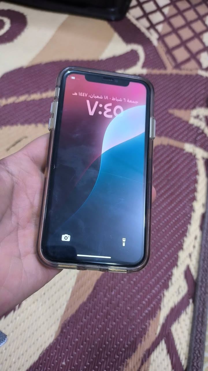 ايفون 11 عادي الجهاز وتر بطاريه 75 ذاكره 128 السعر 260 للاستفسار اتصل *********** واتساب موجود
