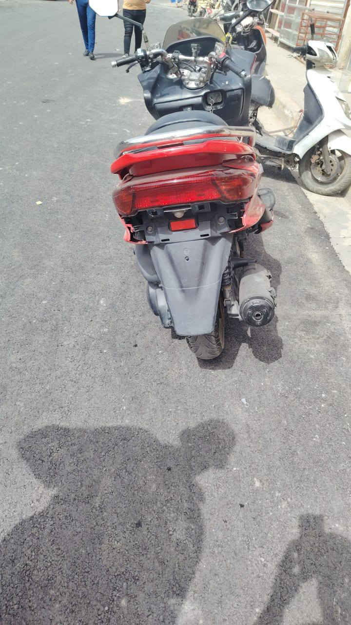 سلام عليكم خوان مجسته لبيع ليريده يتصل سعره 750وبيه مجال مكانومحموديه ***********
