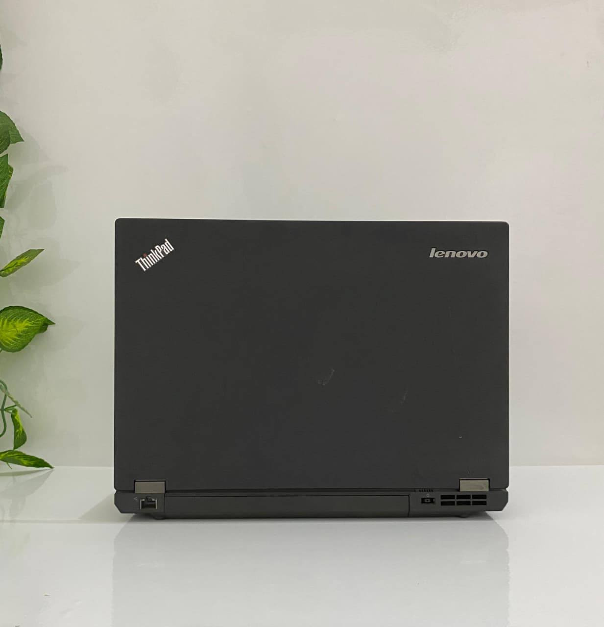 🔥 للبيع – Lenovo ThinkPad T440P 🔥
لابتوب عملي وقوي للاستخدام اليومي والدراسة 💻
⚙️ المواصفات:
• Intel Core i5 الجيل الرابع (فئة M)
• رام 8GB DDR3
• هارد 128GB SSD
• شاشة 14 إنج
• كرت شاشة Intel HD Graphics
💰 السعر: 170,000
➕ 5,000 توصيل لجميع محافظات العراق
✨ بي مجال بالمعقول
🎁 الهدايا ويا الجهاز:
✔ ماوس
✔ ماوس باد
✔ حقيبة لابتوب
✔ شاحنة لابتوب
✔ تغليف احترافي
📩 للتواصل: مراسلة الخاص


**إذا كنت صاحب هذا الإعلان وتريد حذفه لأي سبب، رجاءا أرسل رسالة إلى الدعم الفني**