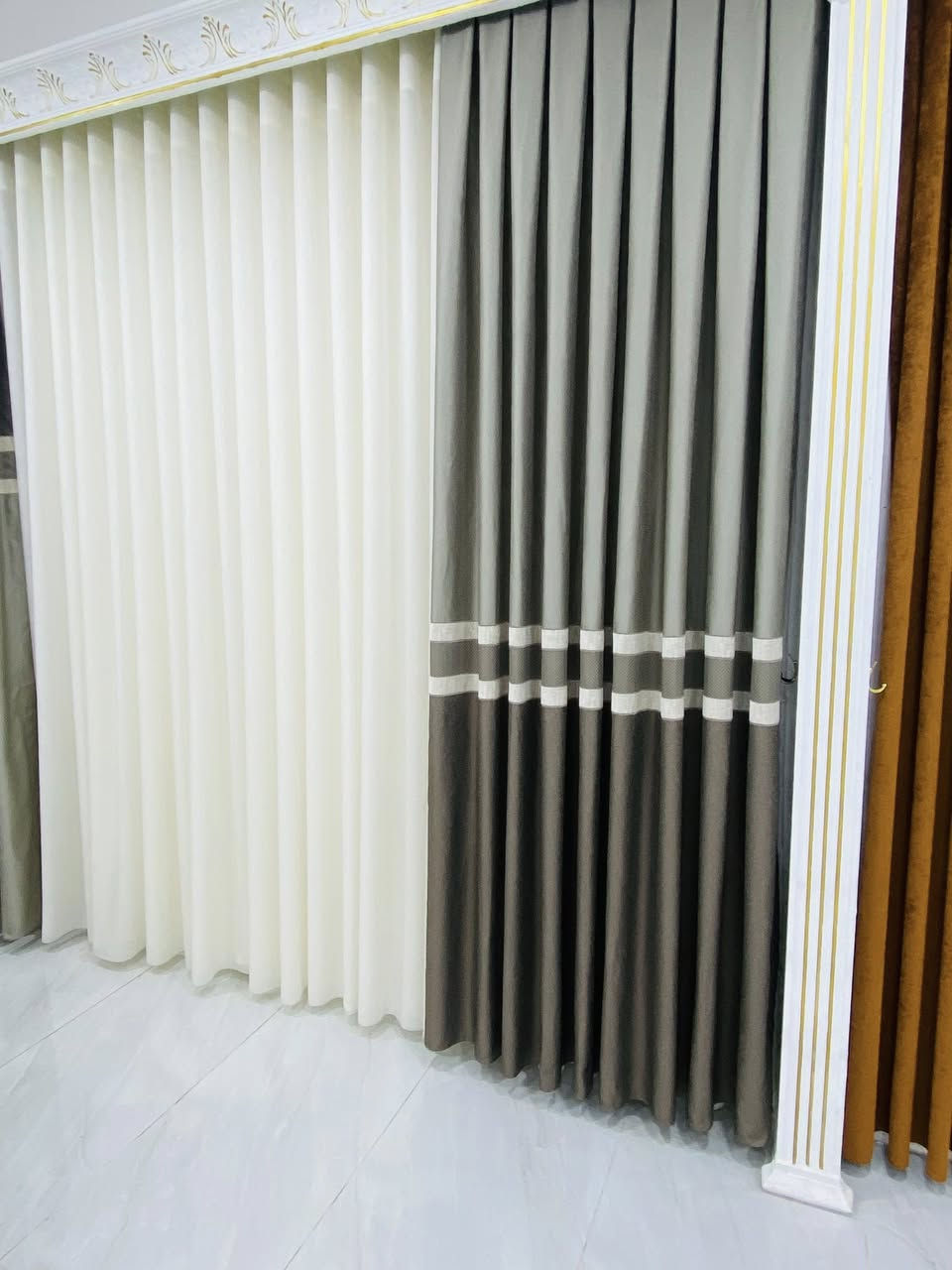 كل ماهو جديد في عالم الستائر تجدونه لدينا
أجود أنواع أقمشة الطخم والديوان متوفرة لدى: 
💜 أقمشة وستائر حديد 💜

🌍 #الموصل - #دركزلية - مقابل فرع سوق النبي .. 
©️ ١٩٧٩-٢٠٢٥ أكثر من أربعون عامًا من التميّز والإبداع.
يوجد كادر للقياسات
🔴 تنويه: ليسَ لدينا فرع آخر في الموصل
🤳 : ***********
فرعنا الثاني دهوك شارع K.R.O
***********

#جديدنا : #أقمشة اقمشة وستائر حديد.دهوك
