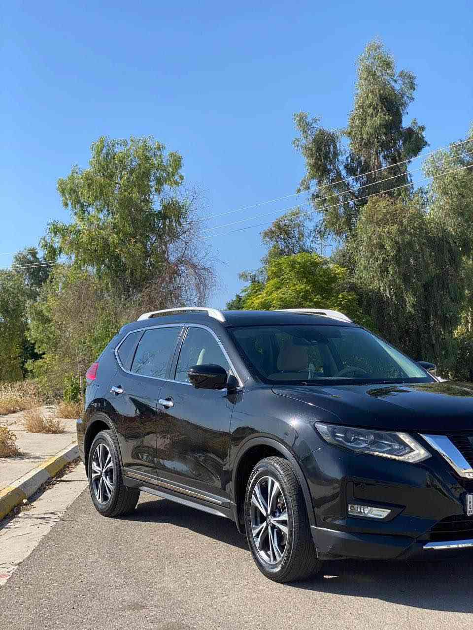 بسم لله الرحمان الرحيم 
نیسان x-trail ٢٠١٨
مواسەفاتی فول
ماوەی ڕۆشتن ١١٦٠٠٠
تەنها دوو پەڵە ساردی بچوکی هەیە
سفری شەریکە 
ناو زەرد
سەنەوی تا ٢٠٣٠ تازەیەو بە ناوی خۆمانەوەیەو جایزە 
نرخی ١٩٠ و مەعمەلە

ژ.م/
0770 148 3568
0751 136 1001
وەتسئەپیشی لەسەرە دار بنديهكان, السليمانية
