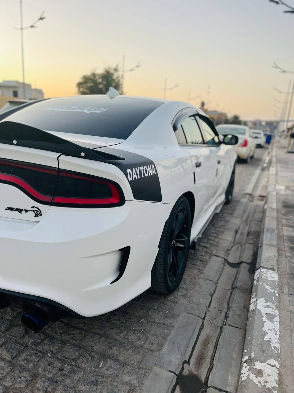 السلام عليكم جارجر مديل 2020 سوبر اتراك باك RT رقم بغداد الجديد سياره جاهزه من كل شي ما بيه اي نقص هيدرز SRT ولف حماوه مشموتو اويل كاج كان لدات متغيره اوركال غرفه SRT لون أحمر حادثه جاملق وبنيد وبيه صبغ حزام *********** محافظه البصره قضاء القرنه السعر 175
