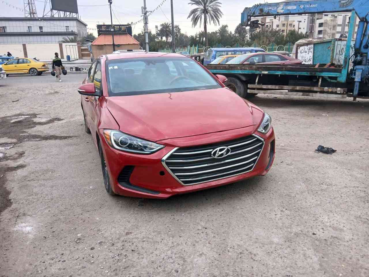 السلام عليكم 
النترا 2017
وارد امريكي  مكينه ٢٠٠٠دوش 
حادثها جاملغ خلفي 
وبنيد مبدل بدون دواخل 
بيها صبغ مكانات ابيعلك حزام
شواصي لغود تكم قماره مكفولات 
حداديه صدر جديد 
تخم تاير جديد 
رقم اربيل بسم جيراني تحويل مباشر
السعر 95وبيها مجال 
رقمي ***********
بغداد شعب
