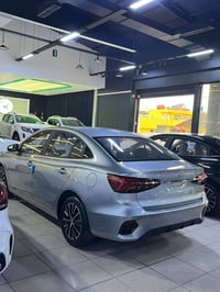 MG5 • ٢٠٢٥ • مشي قليل