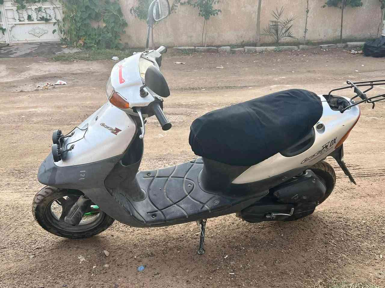 السلام عليكم دراجه للبيع
ساسوكي محرك شرط ما مفتوح مشتري مال رمبه على ايدي دراجه كلها شرط كهربائيات
سلف شغال السعر ب 350 بي
مجال بسيط الرقم ***********
