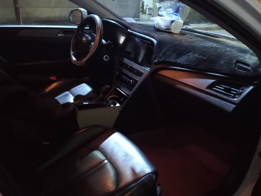 سوناتا 2017للبيع رقم بصره محرك 2000 
للستفسار اتصل *********** البصرة, العراق
