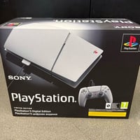 بلايستيشن ٥ • نسخه ٣٠ سنه • استخدام اسبوع