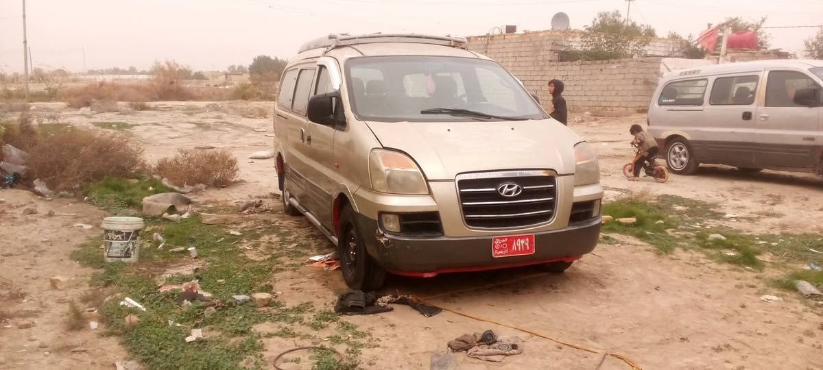 ستاركس موديل6  كير عادي  مكينه مفتوح جد يده كهربائيات حداده تأيرات خير من الله رقم بصره صدامي ابيع  أتعهد سرقه وعشائر  وطلب سعر 28 وبيها مجال سياره جاهزه خير من الله. مكاني ناصرية مركزترايك وين ميعجبك  ***********
