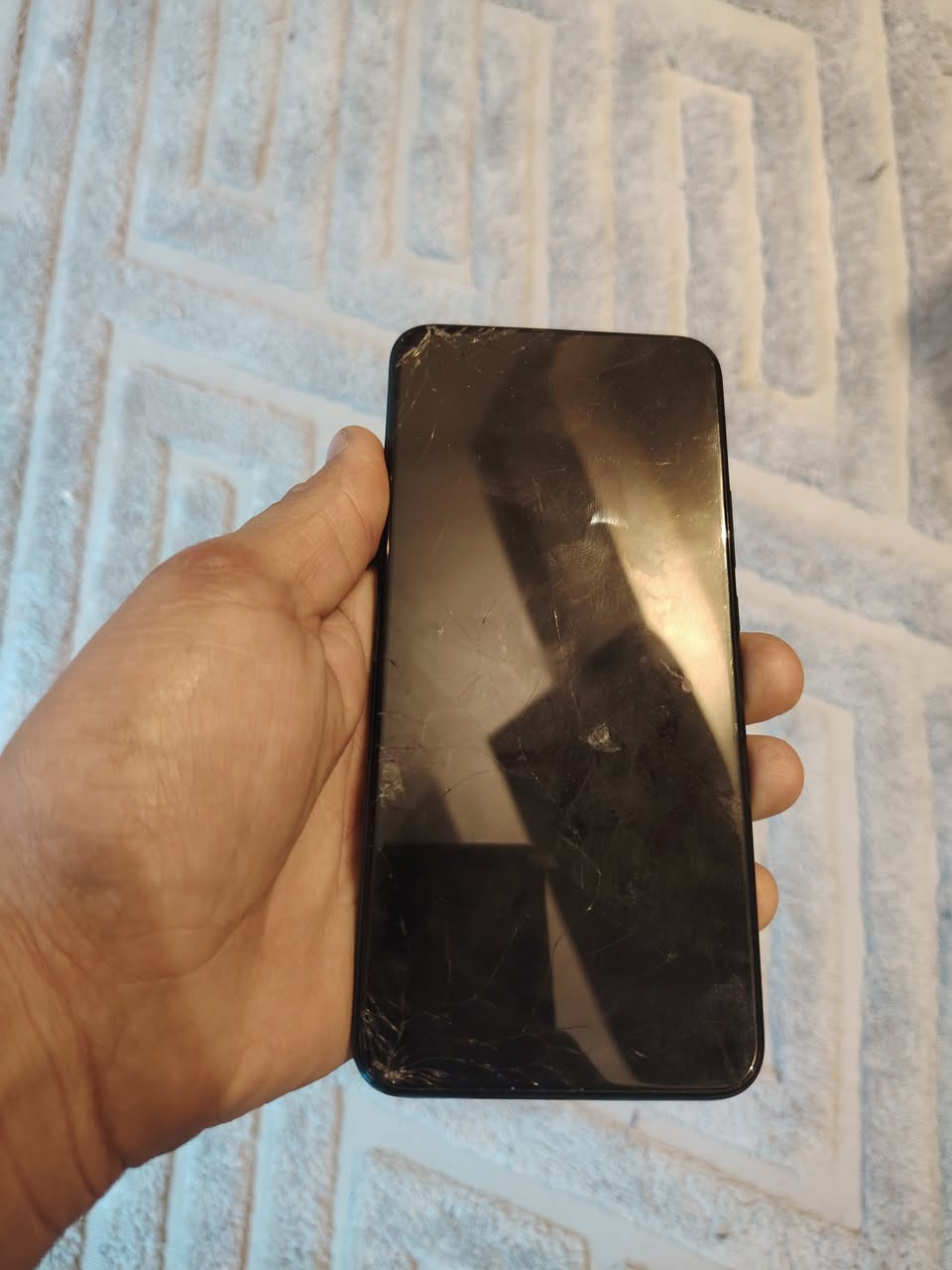 هواوي y9prime
جهاز شغال لمس كامرات كامرة منبثقة شحن صوت بس اني ابيعلك فحم شاشة موضحة بلفيديو شباب ابيعلك فحم لدكلي شبي مابي قيم وتعال آخذة مكاني بغداد الدورة رقمي ***********
