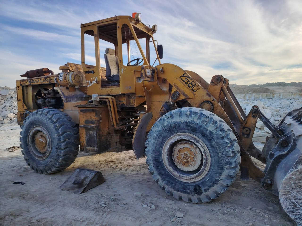 شفل اللبيع موديل ثمانين مكفول السعر دفتر وثلاثين ورغه وبي مجال لمكان جباب لي يريد يتصلعلا هاذ رقمي ***********
