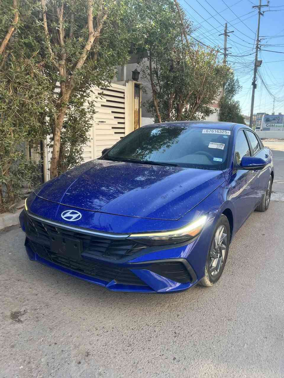 السعر 140$. *********** 
السلام عليكم النترا مديل 24 وارد أمريكي دخول جديد صارلها سبوع ابسمي مواصفات نص فول بصمه تشغيل عن بعد ترحيب أبواب رادارات لد أناره دشبول شاشه دجتل متصل داخل عسلي السياره حادثها من ورا مبدل قبق جنطه اصلي ابو ليبل بدون صبغ كلها بدون ايرباك صور المزاد مرفقه بل منشور 
*ملاحضه السياره بجم على وضع الشركه ماشيه 17
