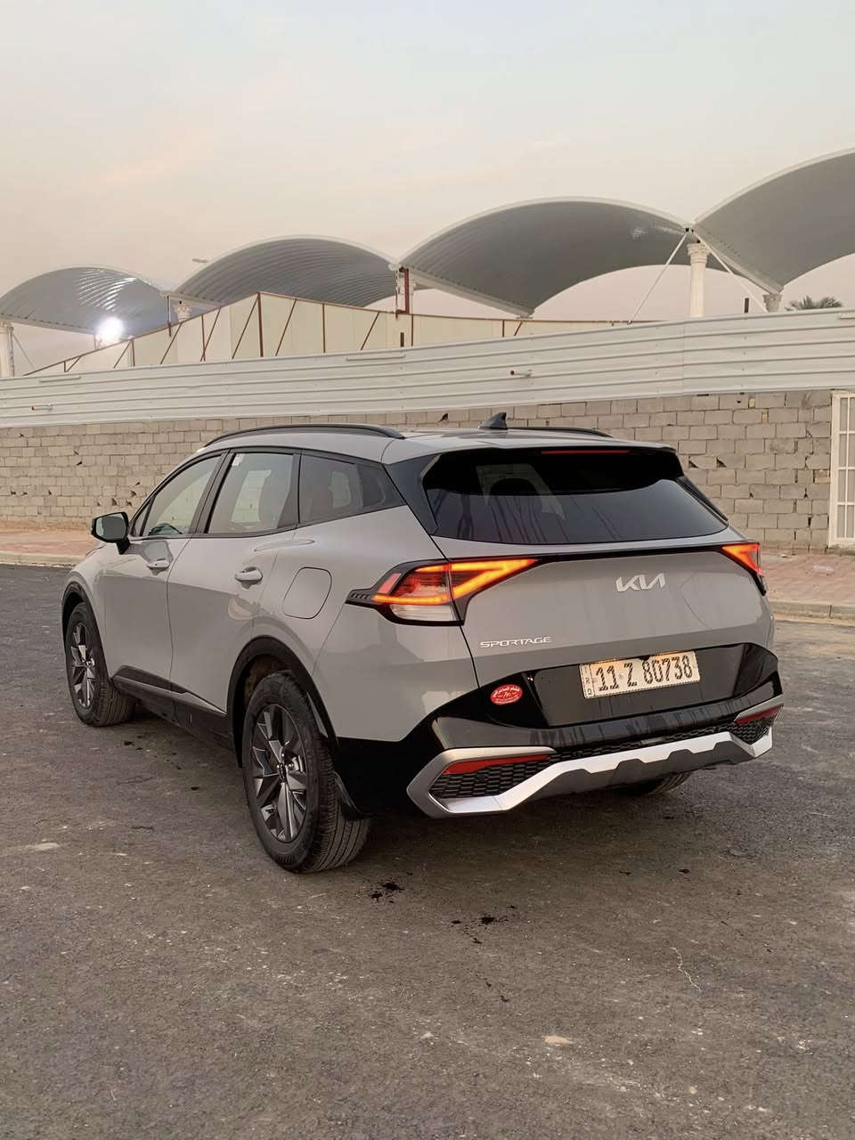 السلام عليكم كيا سبورتج 2024 SX ((للبيع))
لون اسمنتي (مميز )
مرقم بأسمي

المواصفات 
1.بانوراما
2.حساسات خلفيه 
3.رادار امامي 
4. رادار خلفي + كامرة خلفيه
5. لايت لد فول زنون
6.شاشة كبيرة
7.صندوك كهربائي
8. كشنات جلد ( ماروني داخل كامل)
9.كشن كهرباء
10.تدفئة مقاعد
11.تحكمات ستيرن كاملة
12.ميزة car play

السيارة فقط البنيد مبدل و دعامية نفس اللون 
للاستفسار *********** السعر 230$

