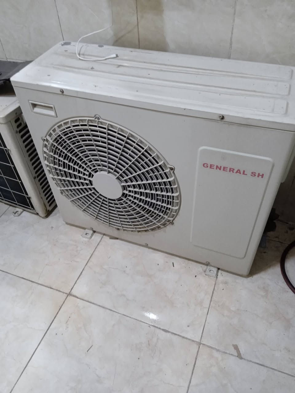 سبلت طنين ونص جنرالSH نظيف جدا هفلان قرب جامع سيد طيب ***********
