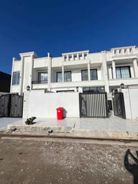 أربيل حي ٨حصاروك • 150م • 3نوم