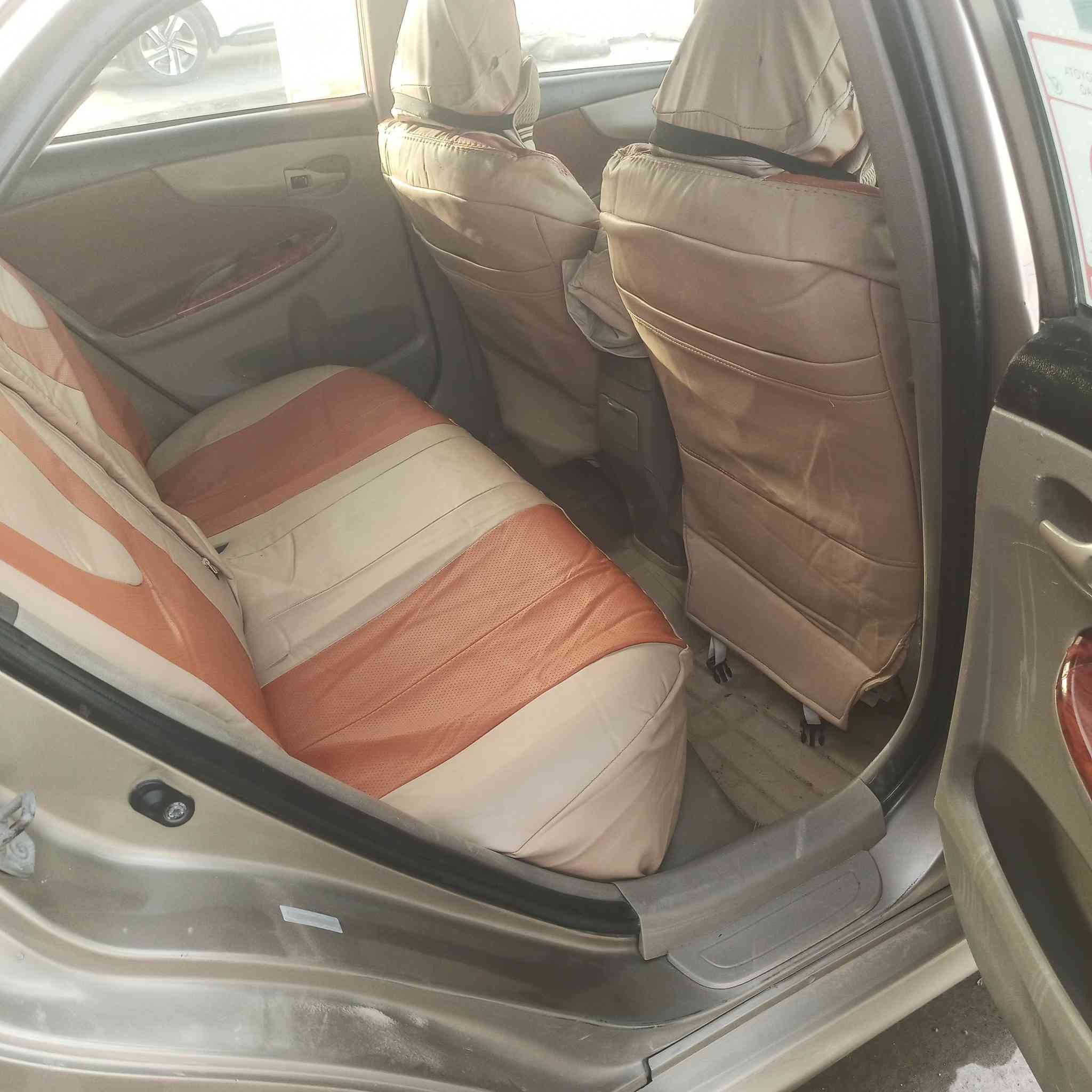 السلام عليكم 
للبيع او مراوس 
موديل 2009 محدثه 2013 
مصبوغه صبغ عام 
أمريكي طختها امامي 
بيها تبديل ثلاث قطع 
محرك 1800
جاهزه بدون نقص 
سعر 100 و بيها مجال 
***********
