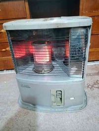 صوبه للبيع حلوه ونظيفه السعر ب 50 يرادلها بس فتيله اصليه فقط 077156417...