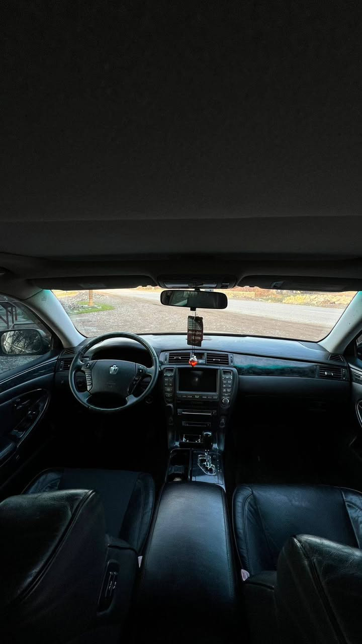 شاهینە ساق184
فوول 
جڵد
  هیتەر 
سڵایت 
سێ دووگمە
شاشەو کامێرا
سووکان کارەبا 
کووشن کارەبا 
ویل دنگەی 
مەجمووعە سووکانی لێکزس 
ڕۆن و هایدرۆلیکی تازە گۆڕاوە 
تەقەو ڕەقەی نییە 
هیچ مەسرەفێکی تیا نییە 
برێکی بەسراوە
کامل مەسرەف کراوە 
دەعموو لێ دراوی نییە 
سعری 82گەڵاو مەجال 
مەڵێ قووفڵی چەنە بە نامە معامەلە ناکرێت
***********
***********
شوێن سەید سادق حلبجة, السليمانية
