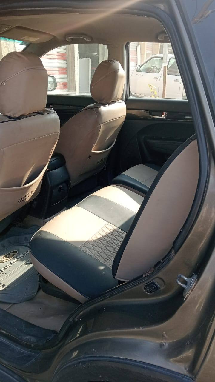 سلام عليكم مكلف بلنشر
كيا سورنتو موديل 12
سعرها 120$ وبيها مجال
رقم صاحب سياره 
***********
