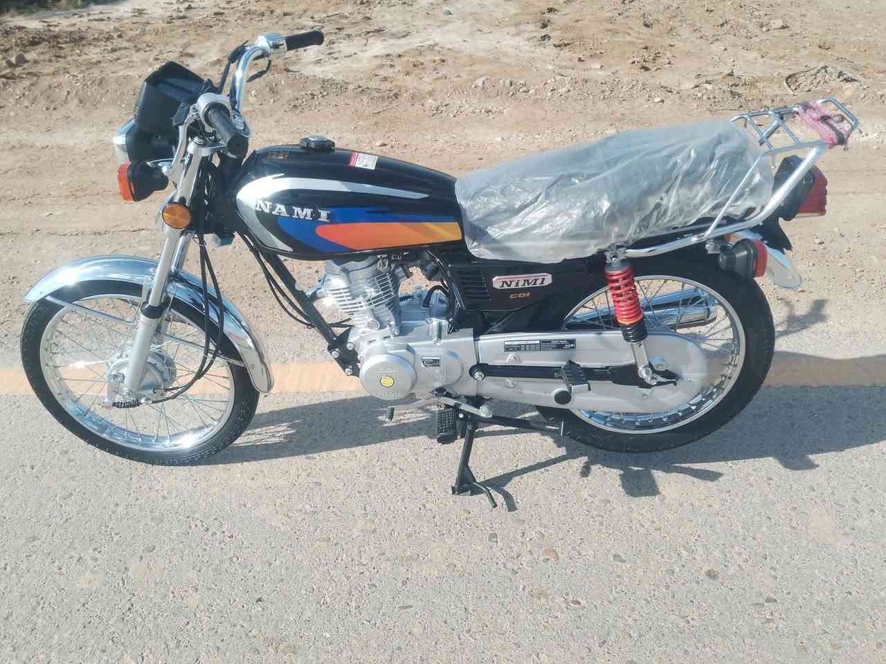 سلام عليكم دراجه البيع مديل 27 وراق سكنر سكنر دراجه زيرو مكان واسط قضاء الحي شراي يدلل  ***********
