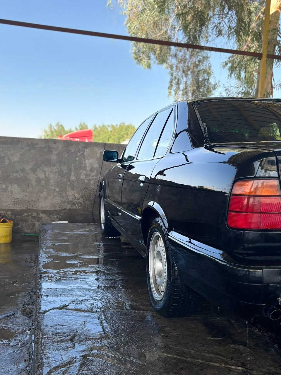 سلام عليكم حبايب
بي ام 525i 🔥
موديل 1992🏁
تبريد ثلج❄️
سياره نصبتها تخبل وبلواقع احله من صور🔥
فتحه سلايت🩵
غرفه نضيفه زينه🫰🏻
سعر السياره (60)وبي مجال 
//بس شراي يراسل 
رقم للاتصال فقط/‭***********‬
