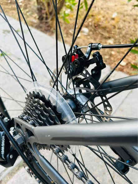 السلام عليكم 🩶
 للبيع بايسكل رود جديد بمعنئ الكلمه اي نقص مابيه 
كير امامي 3 والخلفي 7  شغال سستم شيمانو وزن خفيف
بريكات دسك مو فج تاريات بلادي ممبدل اي قطعه 
السعر 220 الف وبيه مجال بسيط 
مكاني بغداد حي الجوادين 
للاستفسار /*********** بغداد
