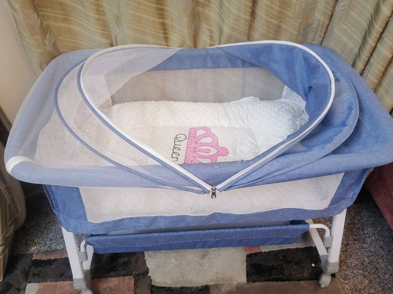 كاروك جديد للبيع استعمال أقل الشهر


**إذا كنت صاحب هذا الإعلان وتريد حذفه لأي سبب، رجاءا أرسل رسالة إلى الدعم الفني**