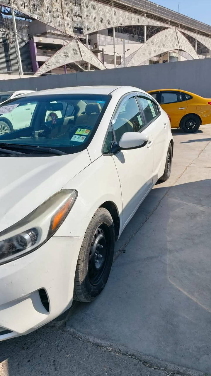 السلام عليكم فورتي 2017 البيع سياره بسمي رقم بغداد مكليزي مكينه كير تخم تاير سدر كله جديد ومضومت غاز  حادثه بابتين صفحت صايق بكان بغداد سعر 110 قفله مال بيع
***********
