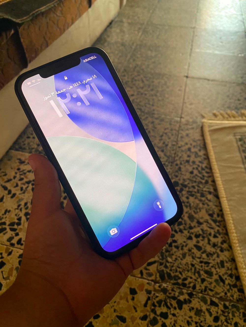 السلام عليكم أيفون ١٢برو ماكس للبيع نضيف ممفتوح وممبدل أي شي بي فقط بصمه الوجه غير شغاله وفطر بسيط بل ضهر ذاكرته ١٢٨ وبطاريته ٧٦ العنوان بغداد البياع السعر ٣٩٠ الرقم للتواصل *********** يوجد واتساب