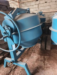 للبيع خباطات  قياس كيس سمنت كهرباء 3فيز معدن ثقيل  متوفر جميع موديلات ...