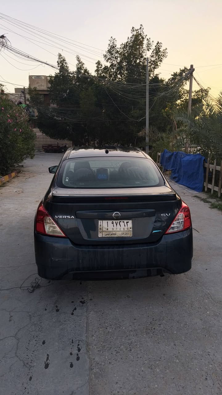 نيسان فيرسه وارد امريكي مديل  2015رقم ذي قار سياره موجوده بالبصره مكينه وكير وتبريد  خير من الله وحداديه  سعر63 ورقه اتصل على رقم ***********
