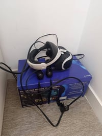 VR كامل وشغاله النضاره ونضيفه بس مدخل اليوسبي عطلان بس تبدله بل بلي ال...