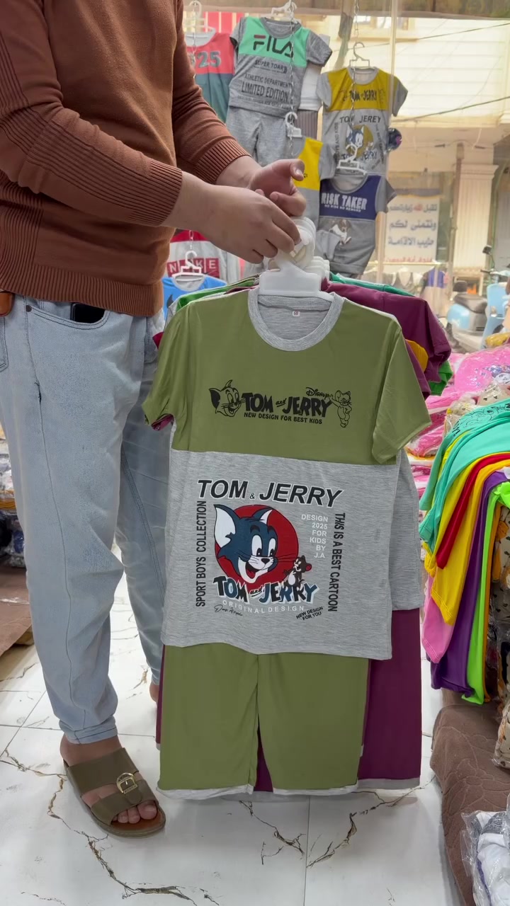 تراك والدي قياس 6  12  سعر درزن 22 الف                  متوفر بناتي ولادي الاسعار من 16 الف إلى 22 الف 
هواي مديلات متوفر وشرط الفحص توصل 
***********
