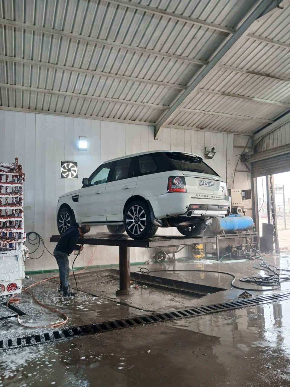 سلام عليكم
رانج روفر سبورت 2010

مكينه العادي المرغوب 

طبعاً رانج معروفه موصفاته خاصه الاوتو بايكرفي 

 

كير مكفول 

مكينه مكفوله  

كهربائيات مكفوله محوره لوي ودبل يعني انسه عطل الجوبلسات

 

للبيع او المراوس حسب القناعه 

سعر 140 ورقه  مكانها بغداد / بسمايه  ***********
