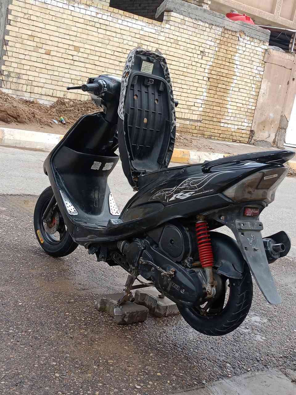 السلام عليكم 
ماكس عدله للبيع 🚳
مكينة 49 
 مفتوحة مبدل بس ولفات فقط فقط👈🏻👉🏻
كفرات مختمة وية المكينة كلة ختم واحد 🖤
السوادات ختم واحد 🖤
كهربائيات كلهة شغالة 👍🏻
دبلات بلاد🫠
ويالة بلاد🫠
زوج تايرات جلاتين جدد 👍🏻
للستفسار متواجد خاص 24ساعة 🫠
عنوان دراجة واسط صويرة📍
ملاحضة :مو شراي لاتعبني 📍
@إشارة


**إذا كنت صاحب هذا الإعلان وتريد حذفه لأي سبب، رجاءا أرسل رسالة إلى الدعم الفني**
