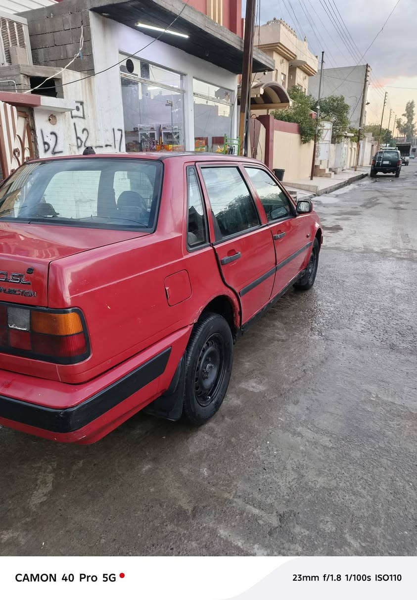 السلام عليكم متاح سياره ڤالڤو
صرف في المحرك سياره ما بيها صبغ سياره قدام العين 
رقم الماني السنويه 29 تنتهي كربون بنزين السعر خاص 
الاستفسار على هذا الرقم 
*********** اسيا
*********** كورك
